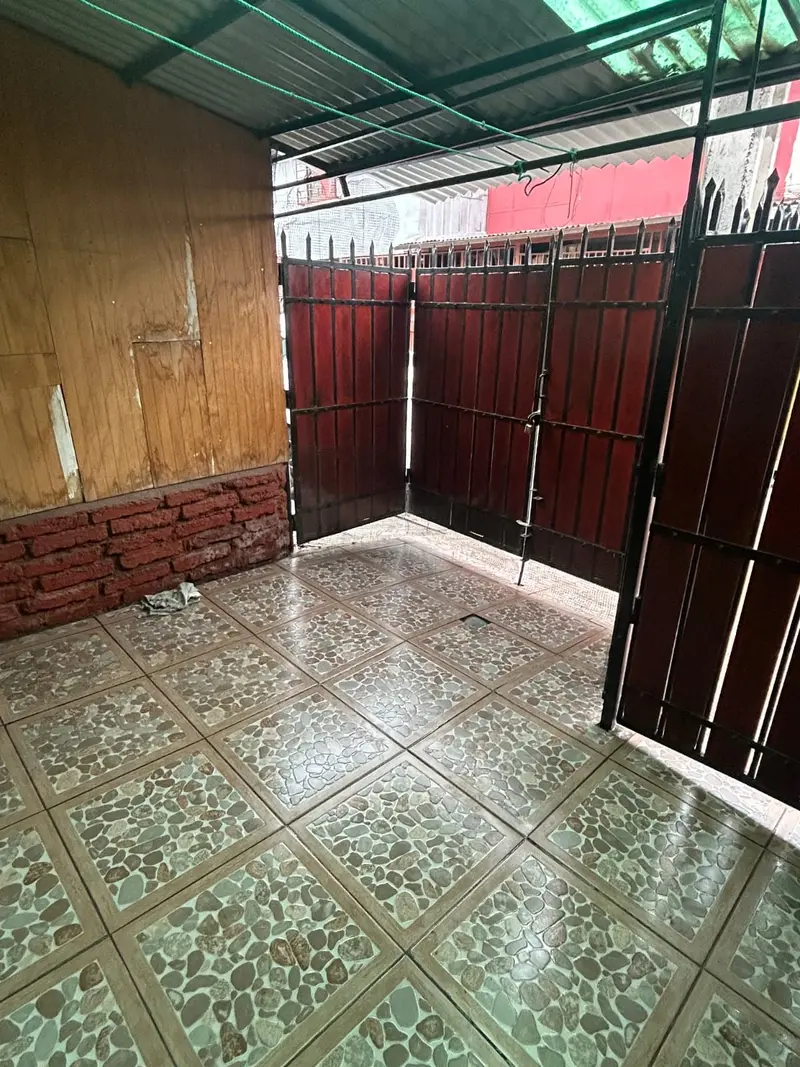Casa en La Pintana: Casa Pareada, Villa Concierto