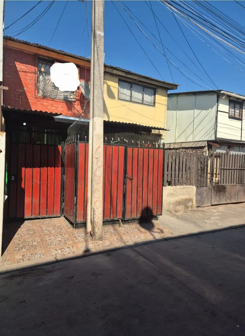 Casa en La Pintana: Casa Pareada, Villa Concierto