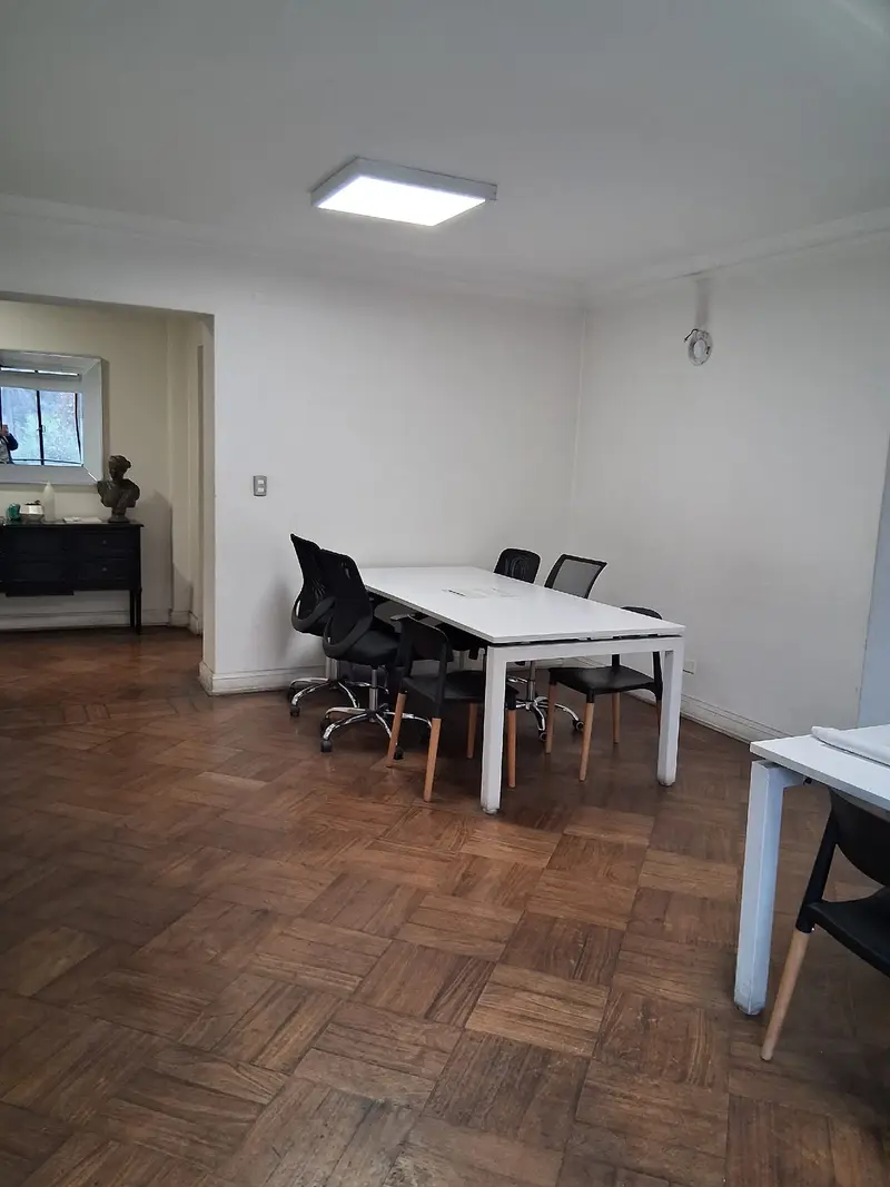 Oficina, 4 Privados/ Frente a Cerro Santa Lucia, foto 14 de 40